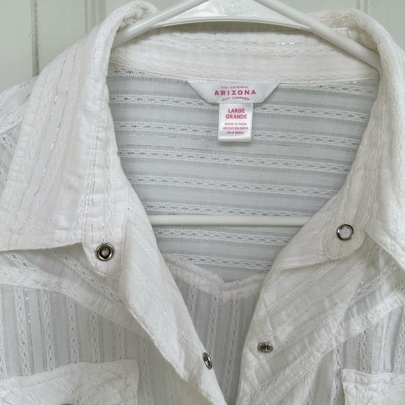 Arizona size large snap down shirt , also silver stitching - Picture 6 of 7